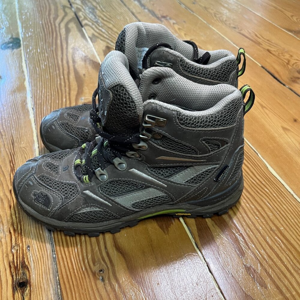 The North Face Hedgehog Tall GTX XCR III Gore-Tex Brown Size 6 Womens US